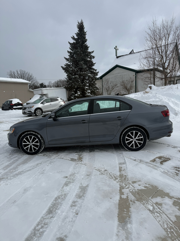 Volkswagen Jetta 1.4T SE 6A 2017