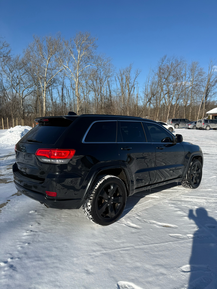 Jeep Grand Cherokee Laredo 4WD 2015