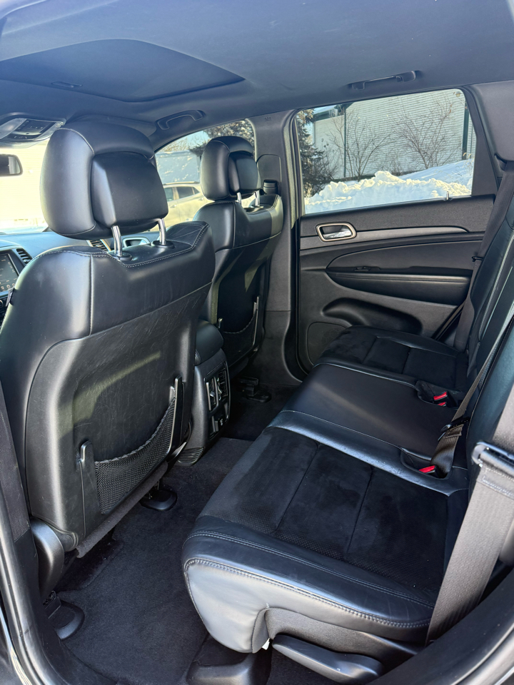 Jeep Grand Cherokee Laredo 4WD 2015