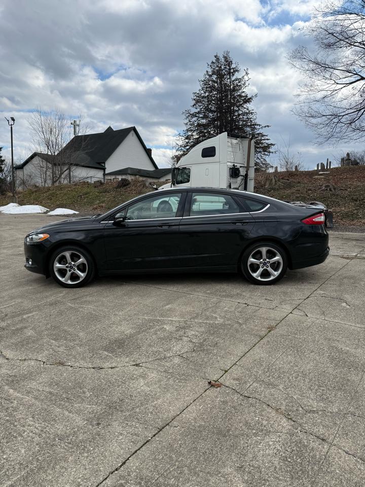 Ford Fusion SE 2014