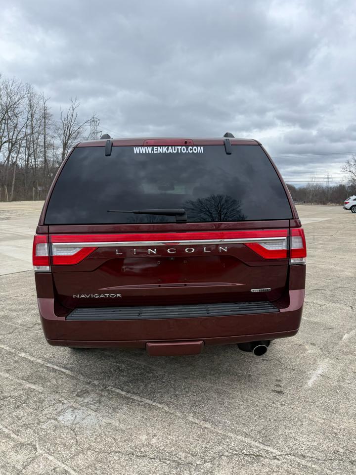 Lincoln Navigator Select 4WD 2016