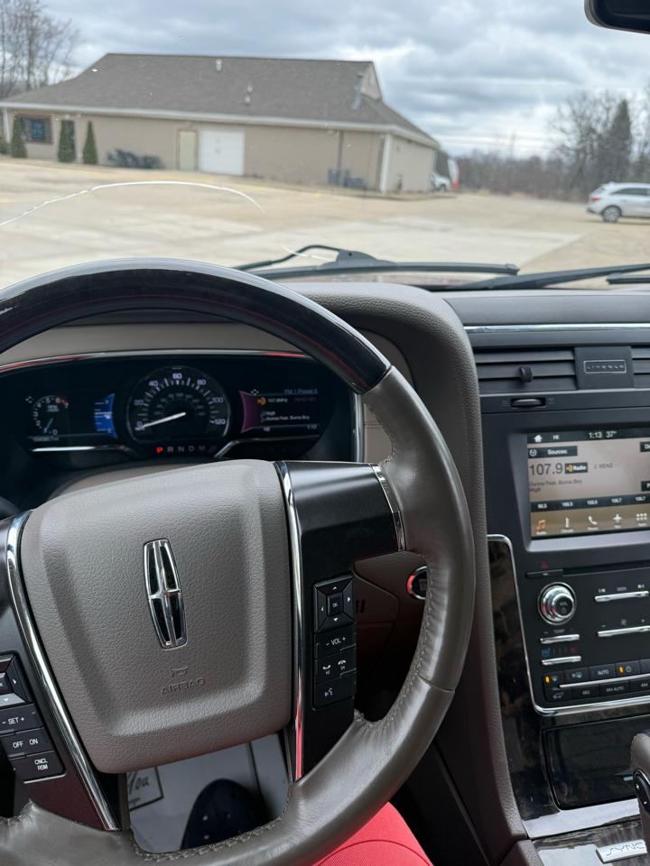 Lincoln Navigator Select 4WD 2016