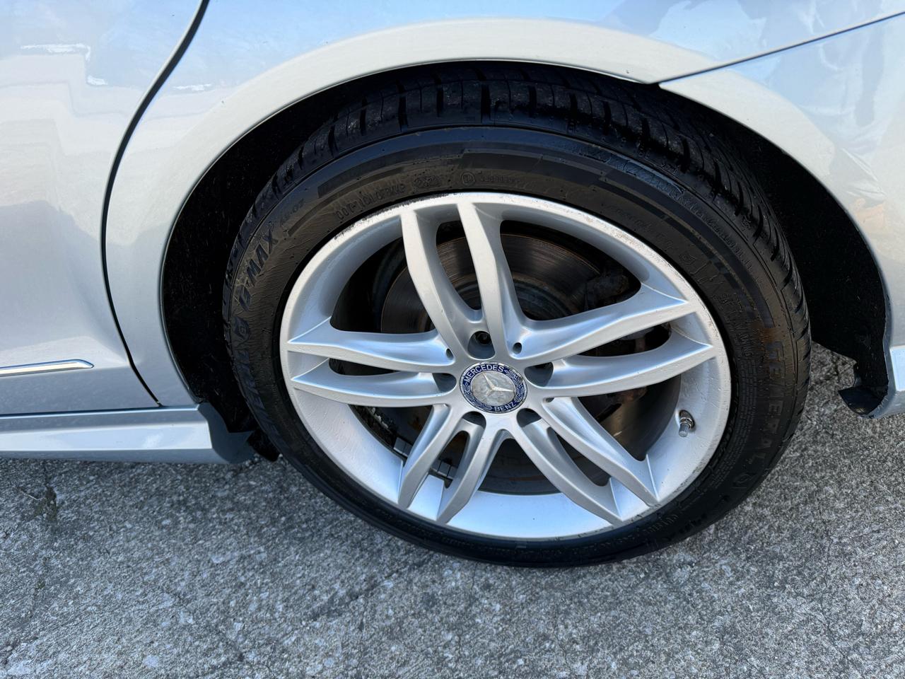 Mercedes-Benz C-Class C300 4MATIC Sport Sedan 2013