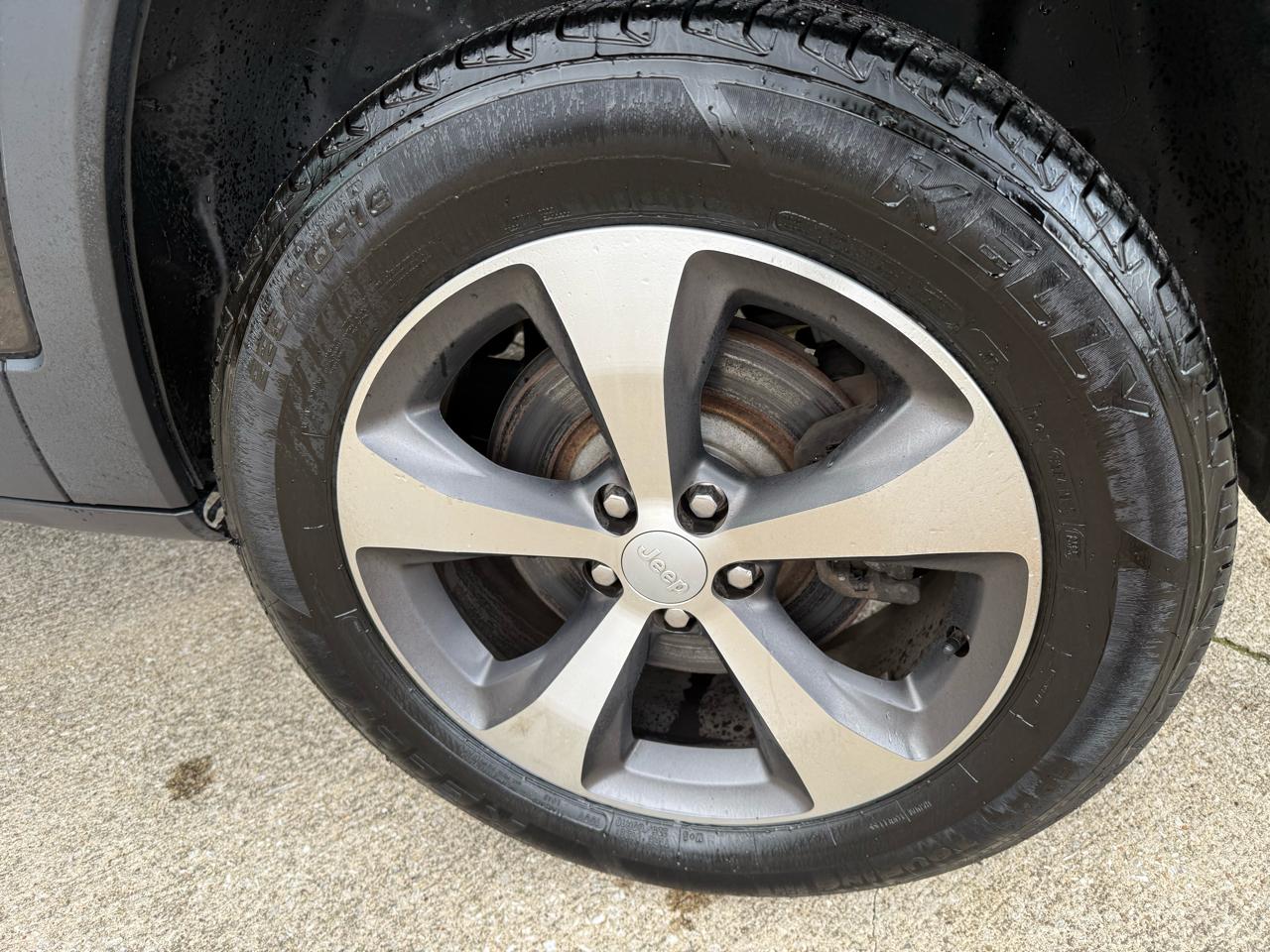 Jeep Cherokee Limited 4WD 2020