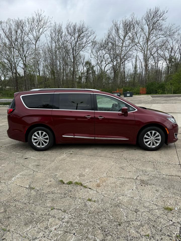 Chrysler Pacifica Touring-L 2018