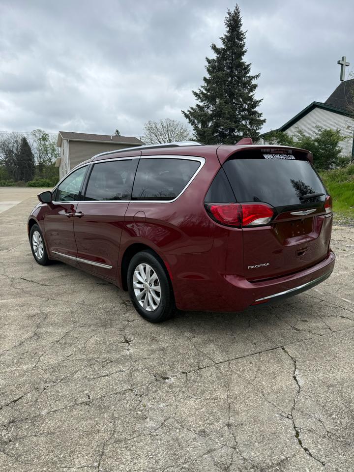 Chrysler Pacifica Touring-L 2018