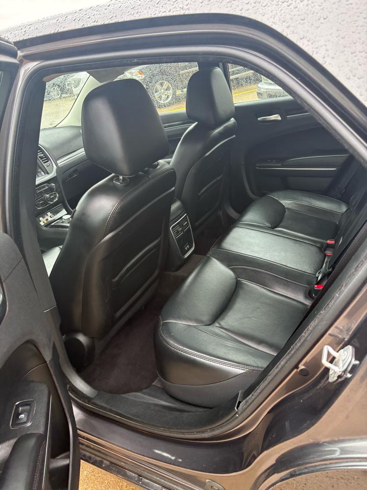 Chrysler 300 Limited RWD 2017