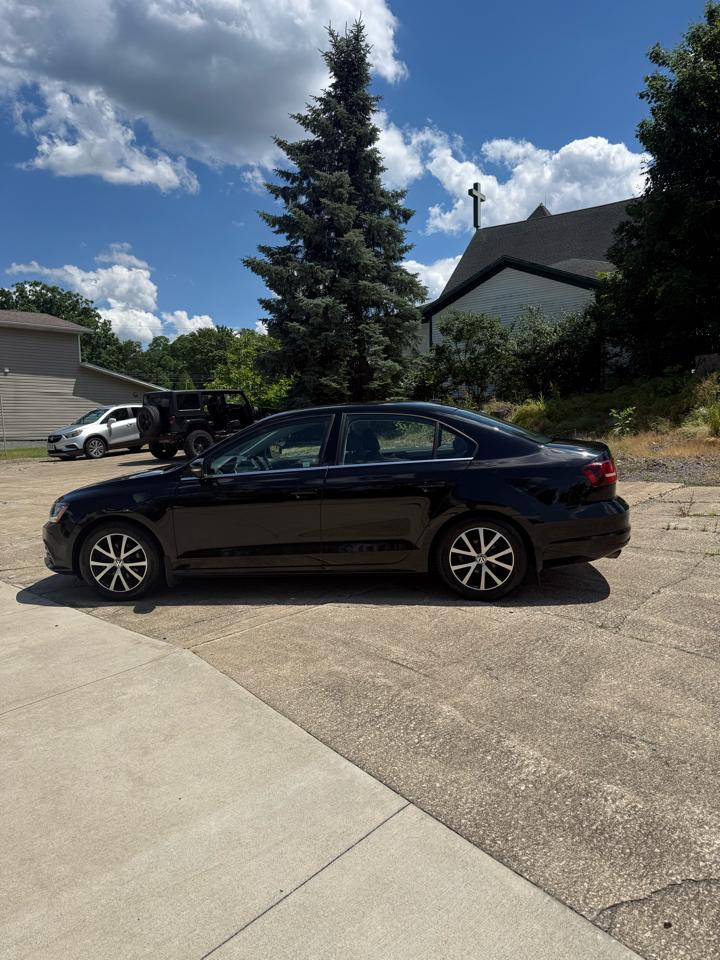 Volkswagen Jetta 1.4T SE 6A 2017