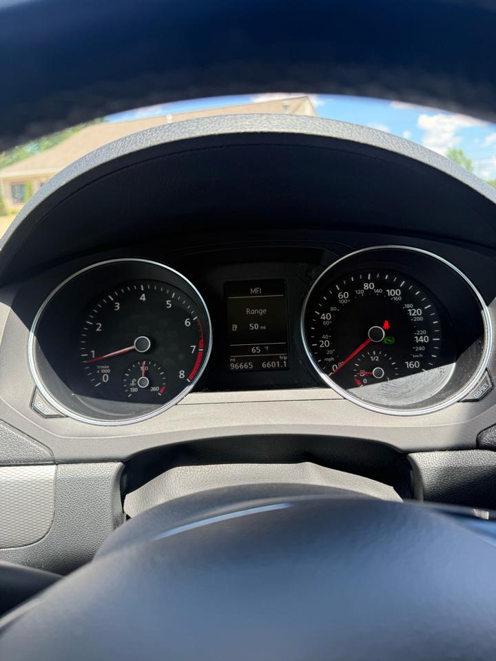 Volkswagen Jetta 1.4T SE 6A 2017