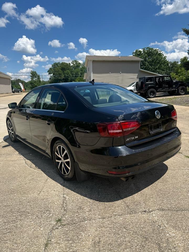 Volkswagen Jetta  2017