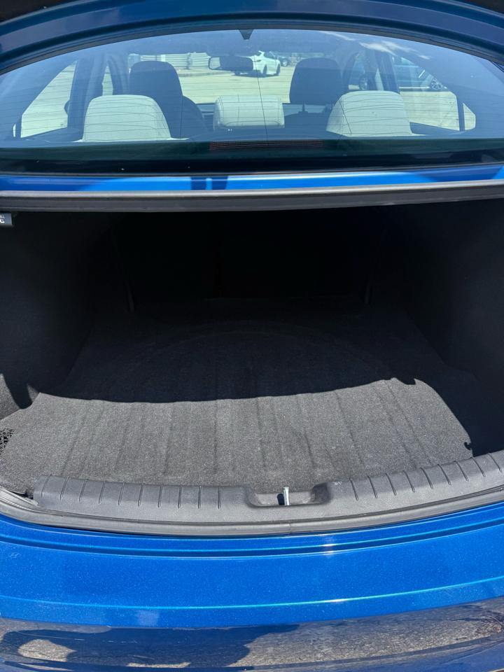 Hyundai Elantra SE 6AT 2017