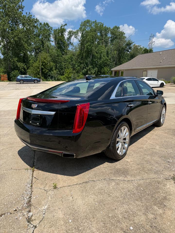 Cadillac XTS Luxury FWD 2017