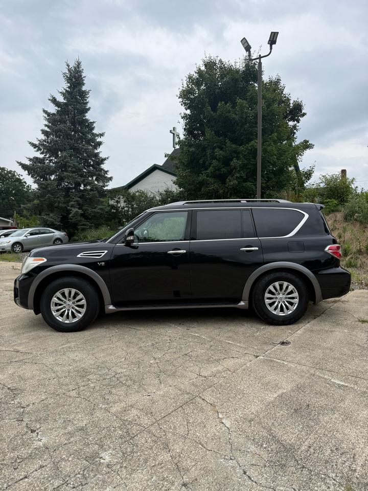 Nissan Armada SV AWD 2017
