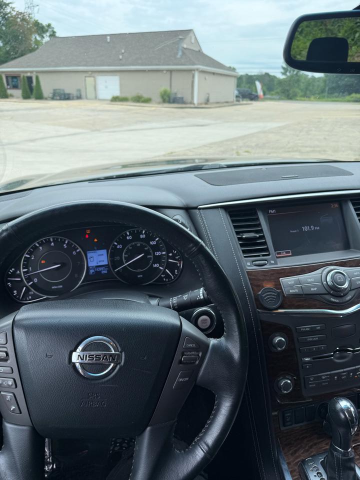 Nissan Armada SV AWD 2017