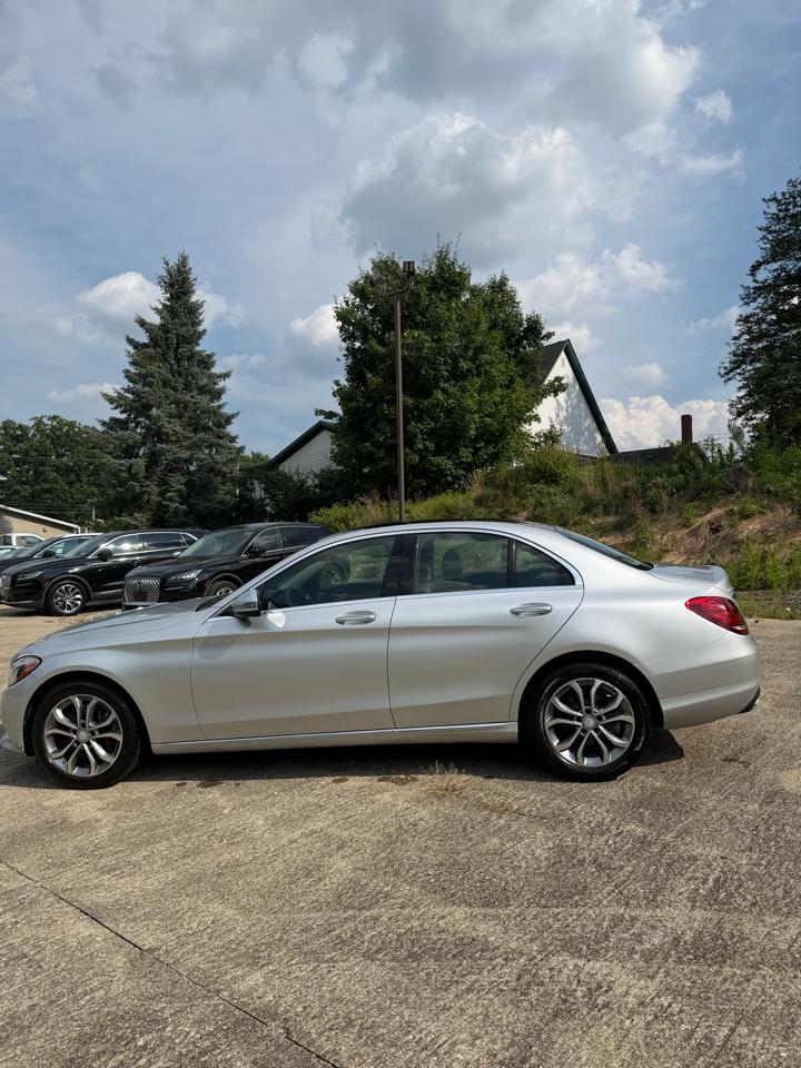 Mercedes-Benz C-Class C300 4MATIC Sedan 2017