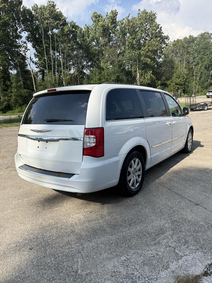 Chrysler Town & Country Touring 2016