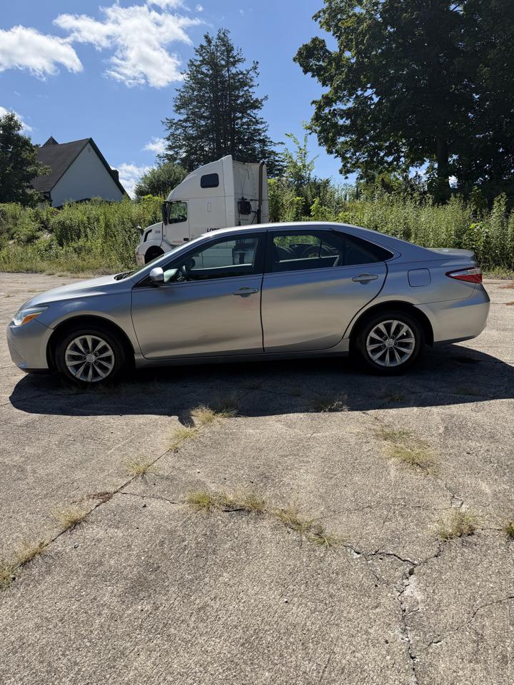 Toyota Camry LE 2015