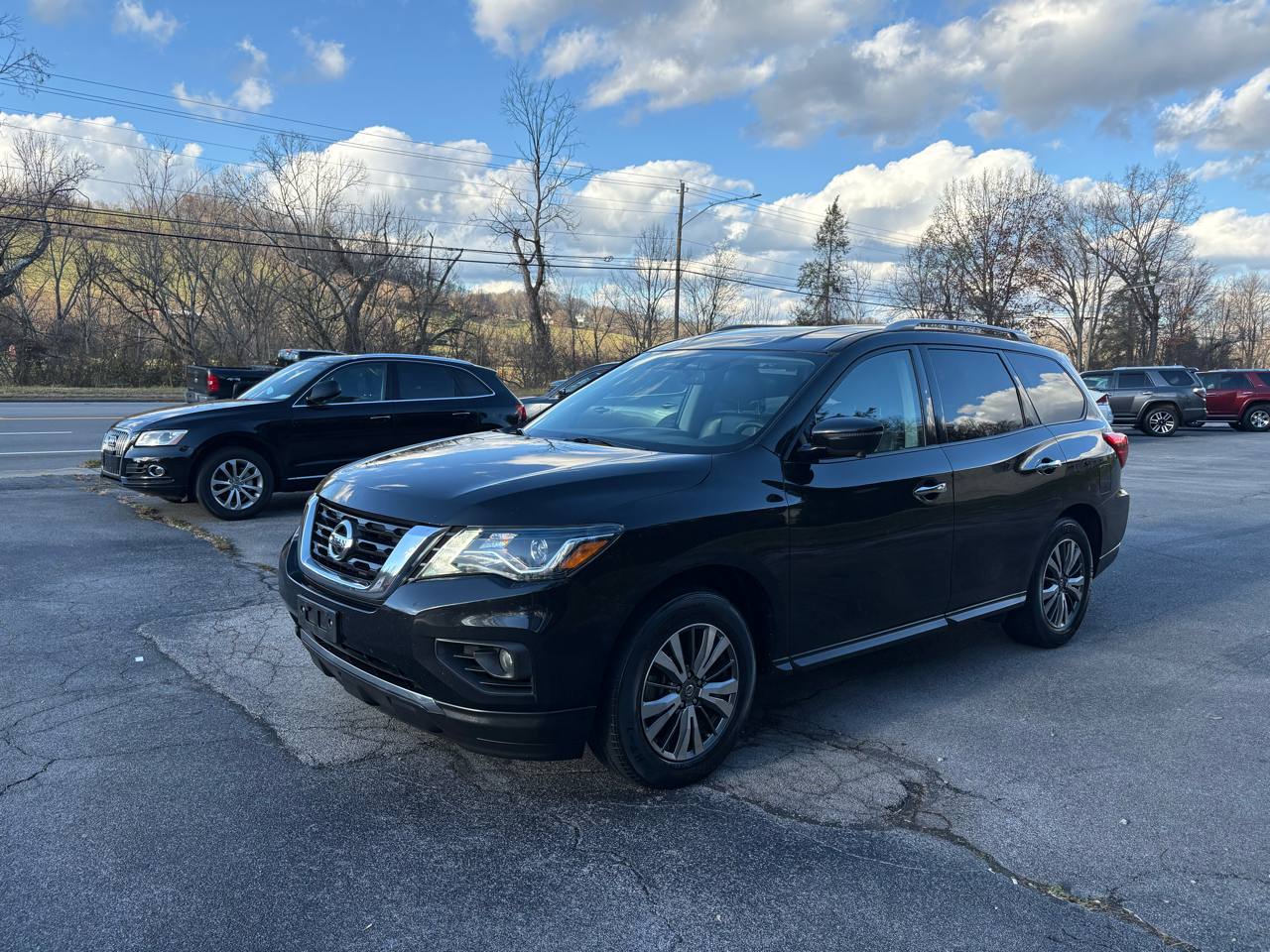 2019 Nissan Pathfinder S 4WD