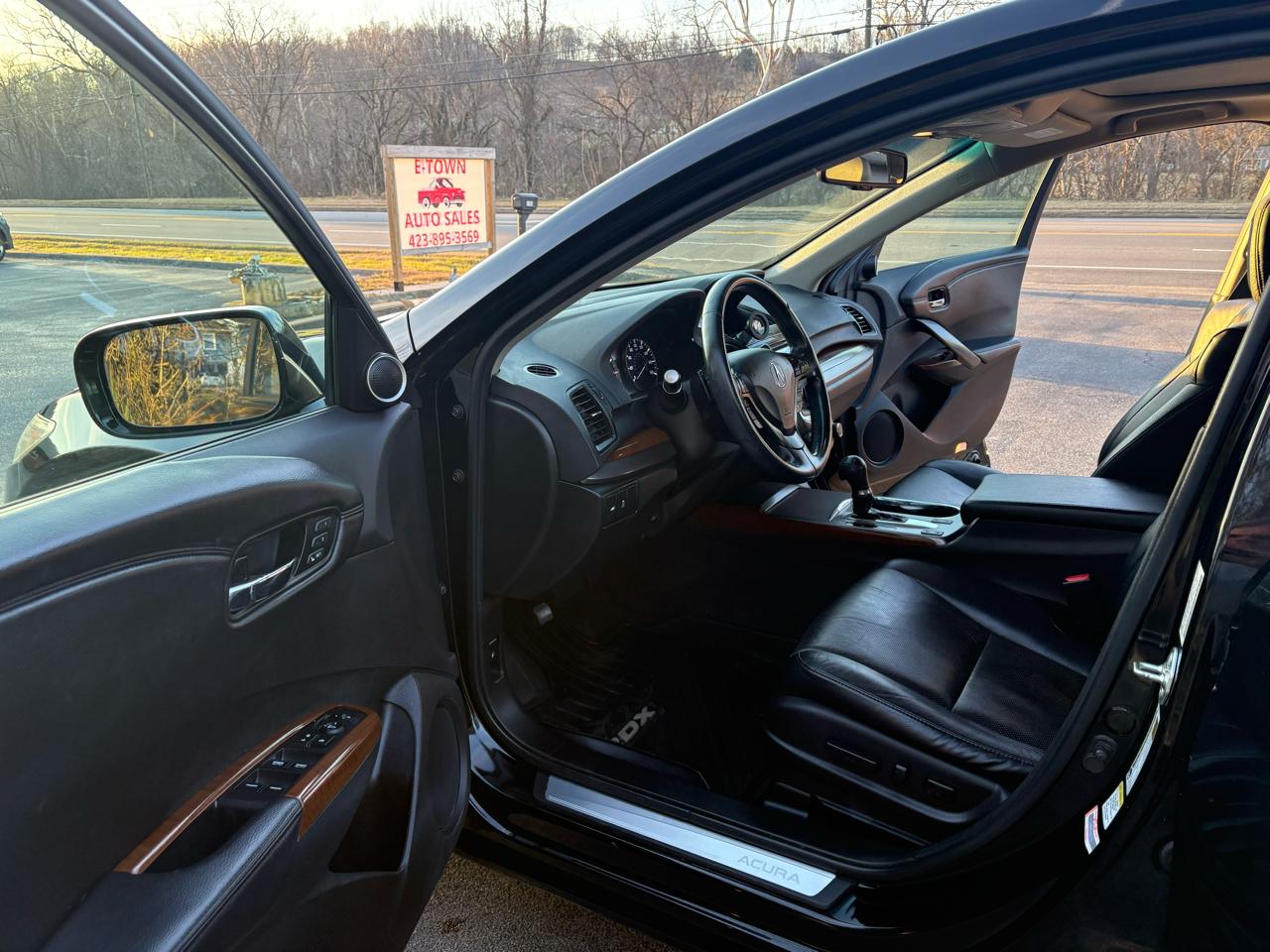 Acura RDX 6-Spd AT AWD w/ Technology Package 2015