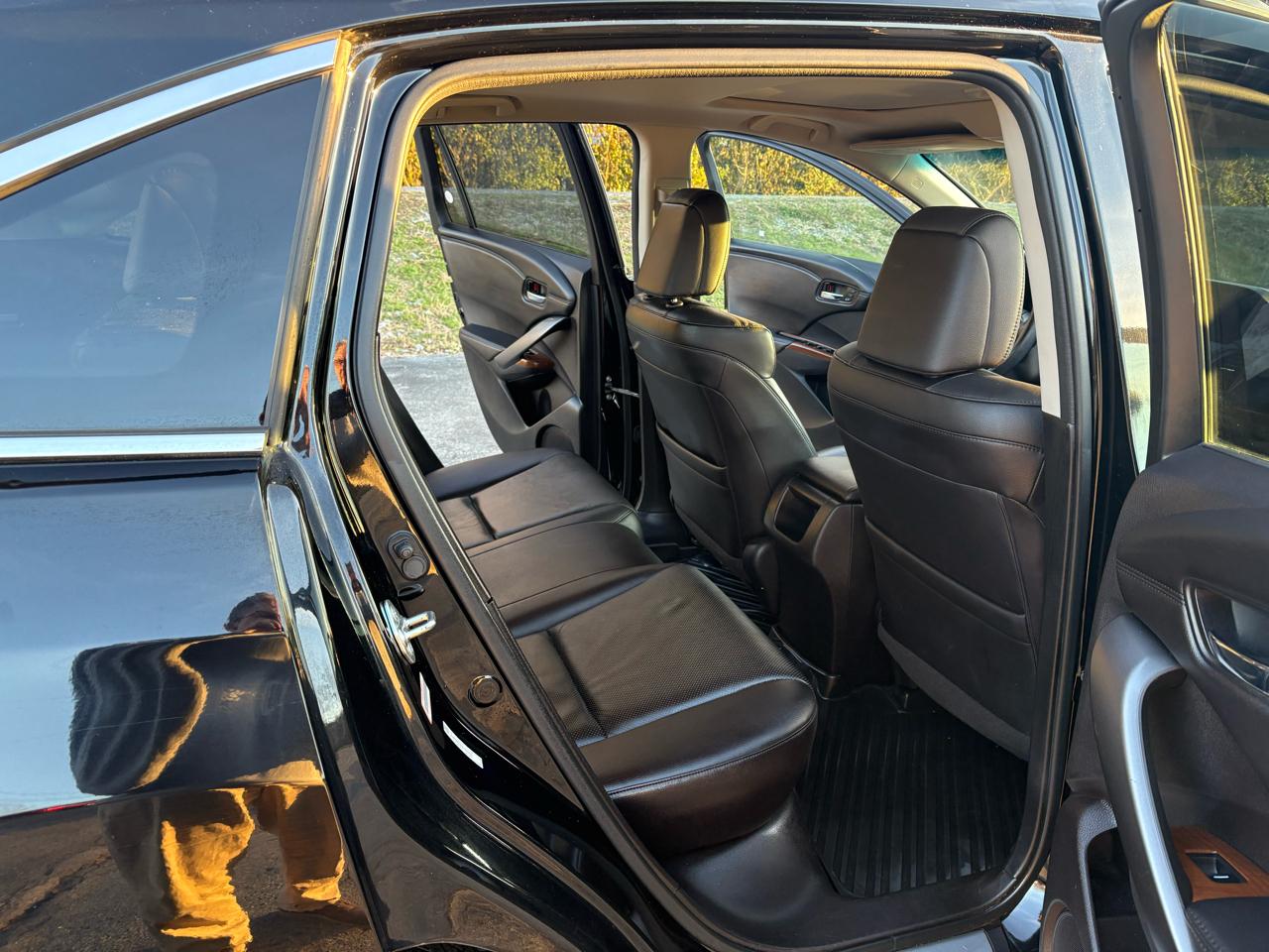 Acura RDX 6-Spd AT AWD w/ Technology Package 2015