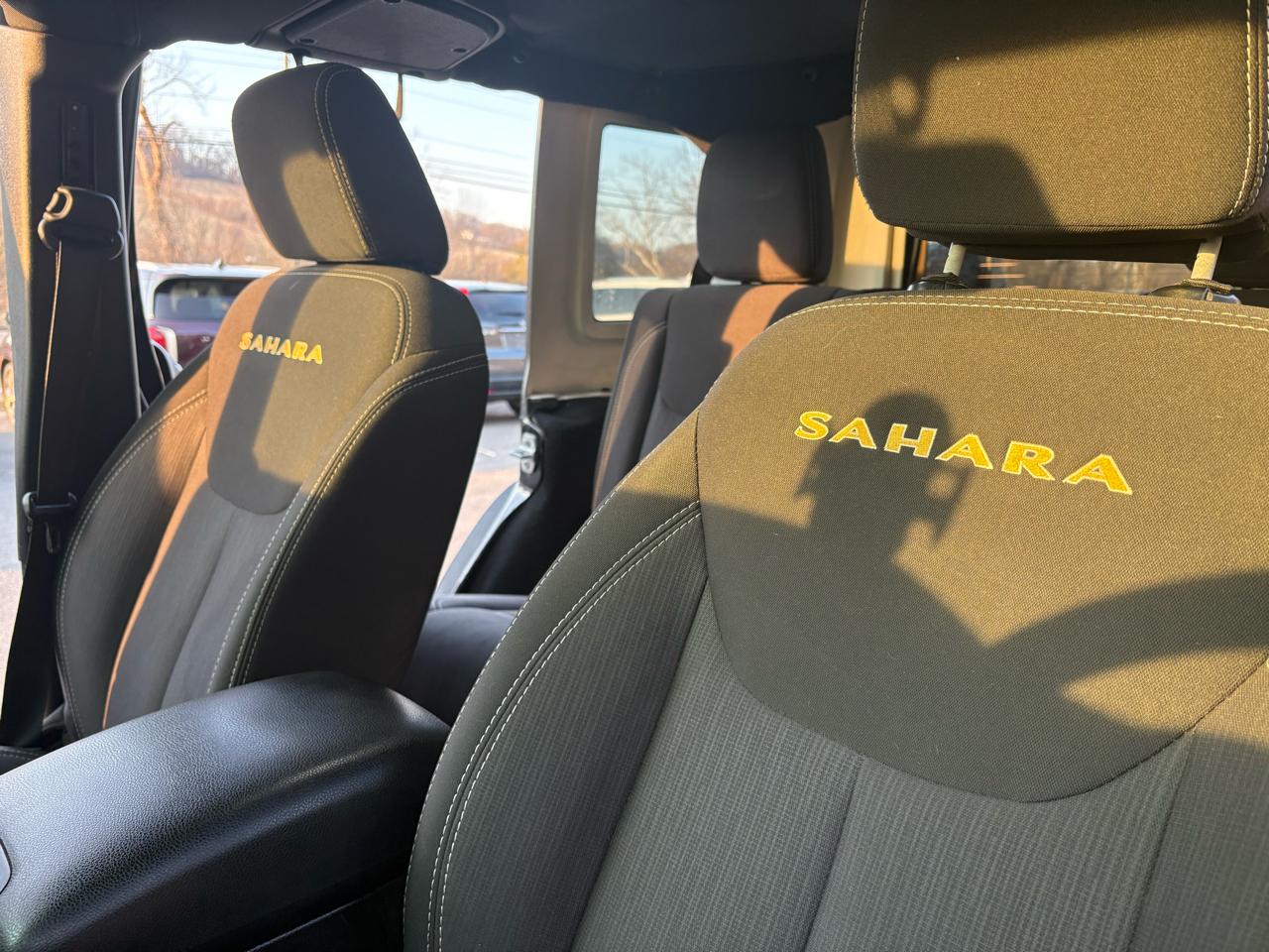 Jeep Wrangler Unlimited Sahara 4WD 2015