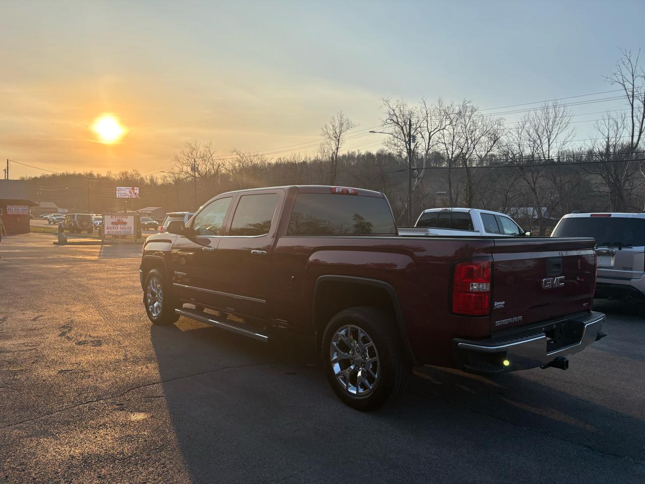 GMC Sierra 1500 SLT Crew Cab 4WD 2014
