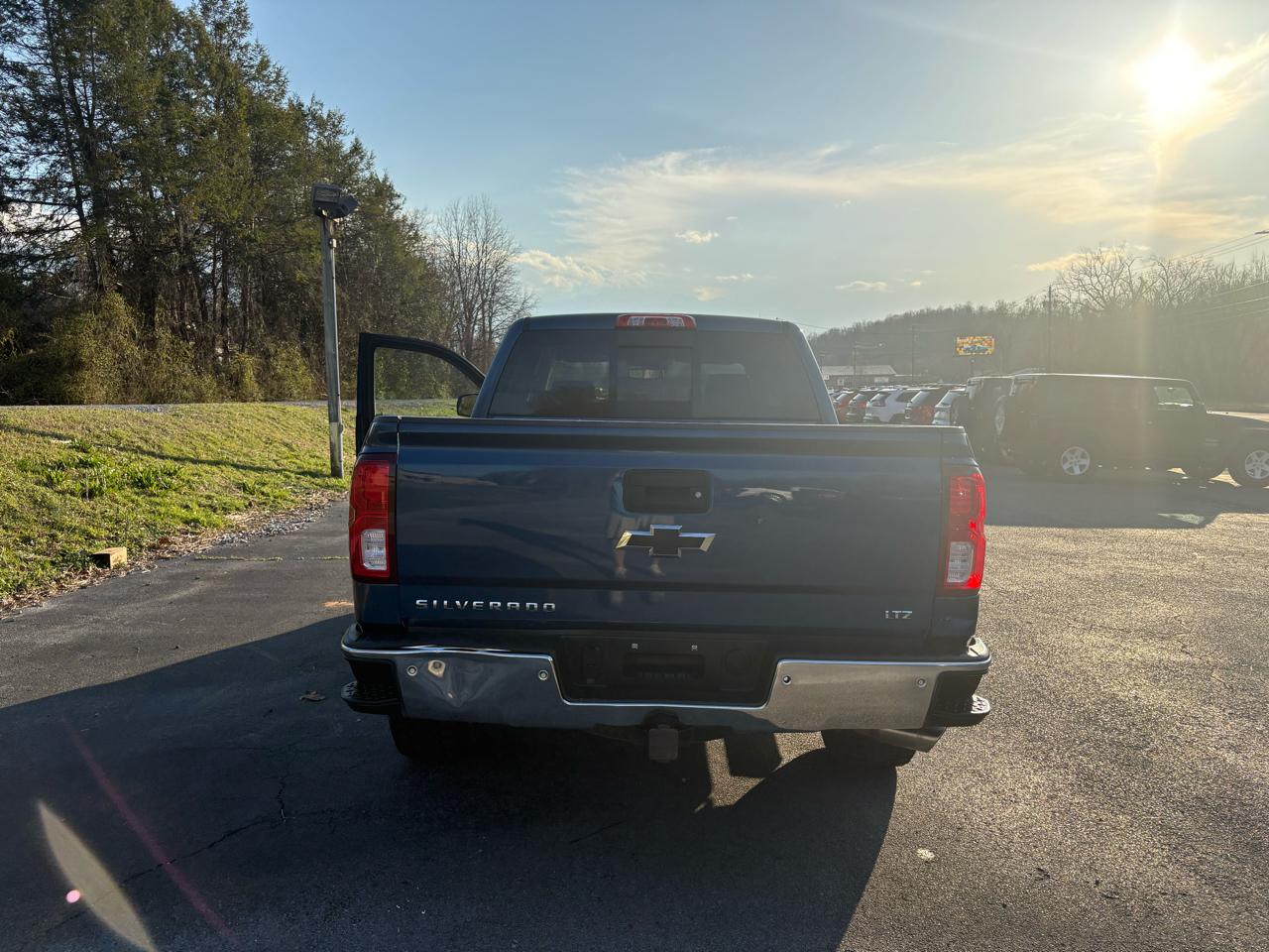 Chevrolet Silverado 1500 LTZ Crew Cab 4WD 2017