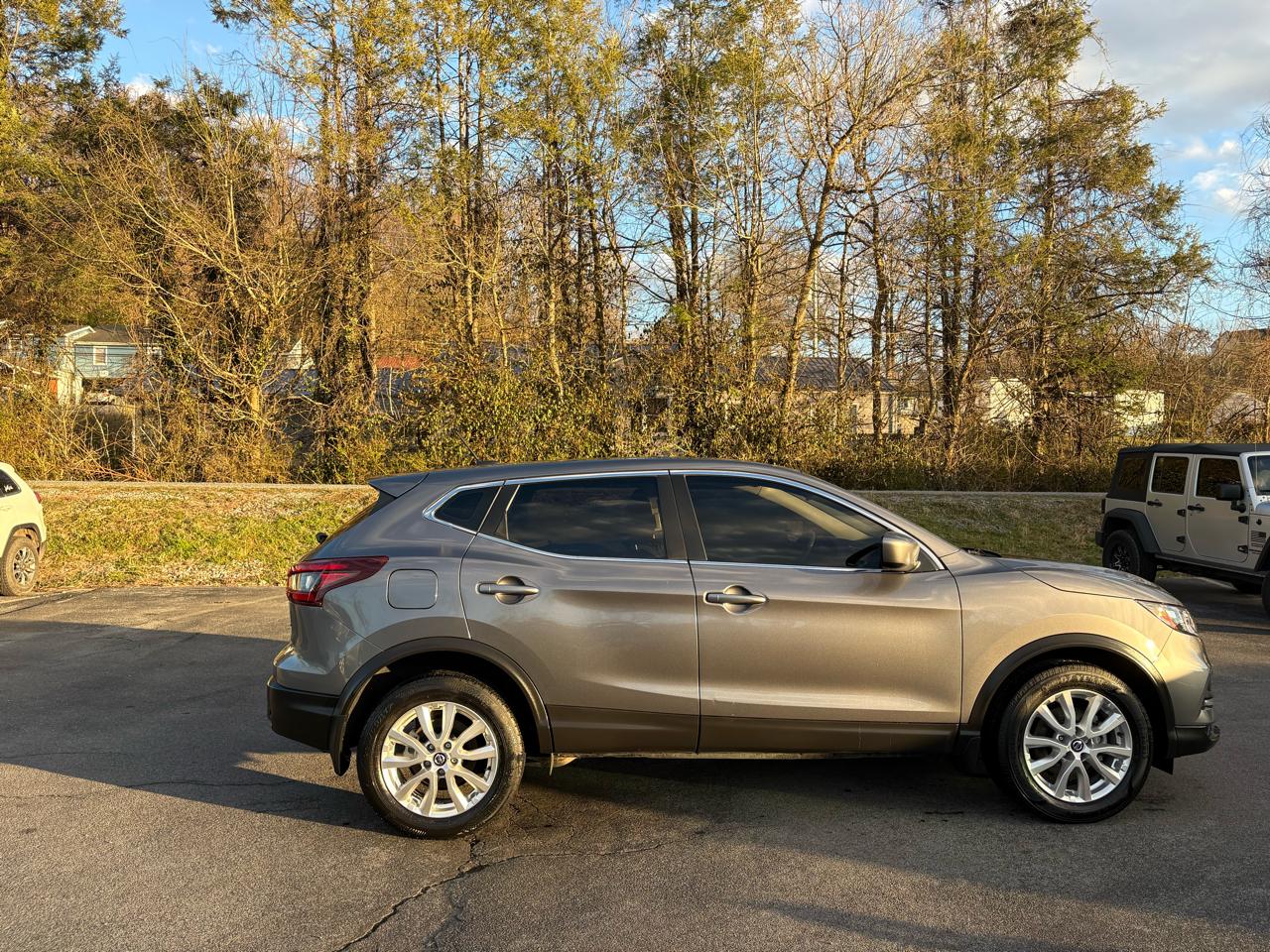 Nissan Rogue Sport S AWD 2022