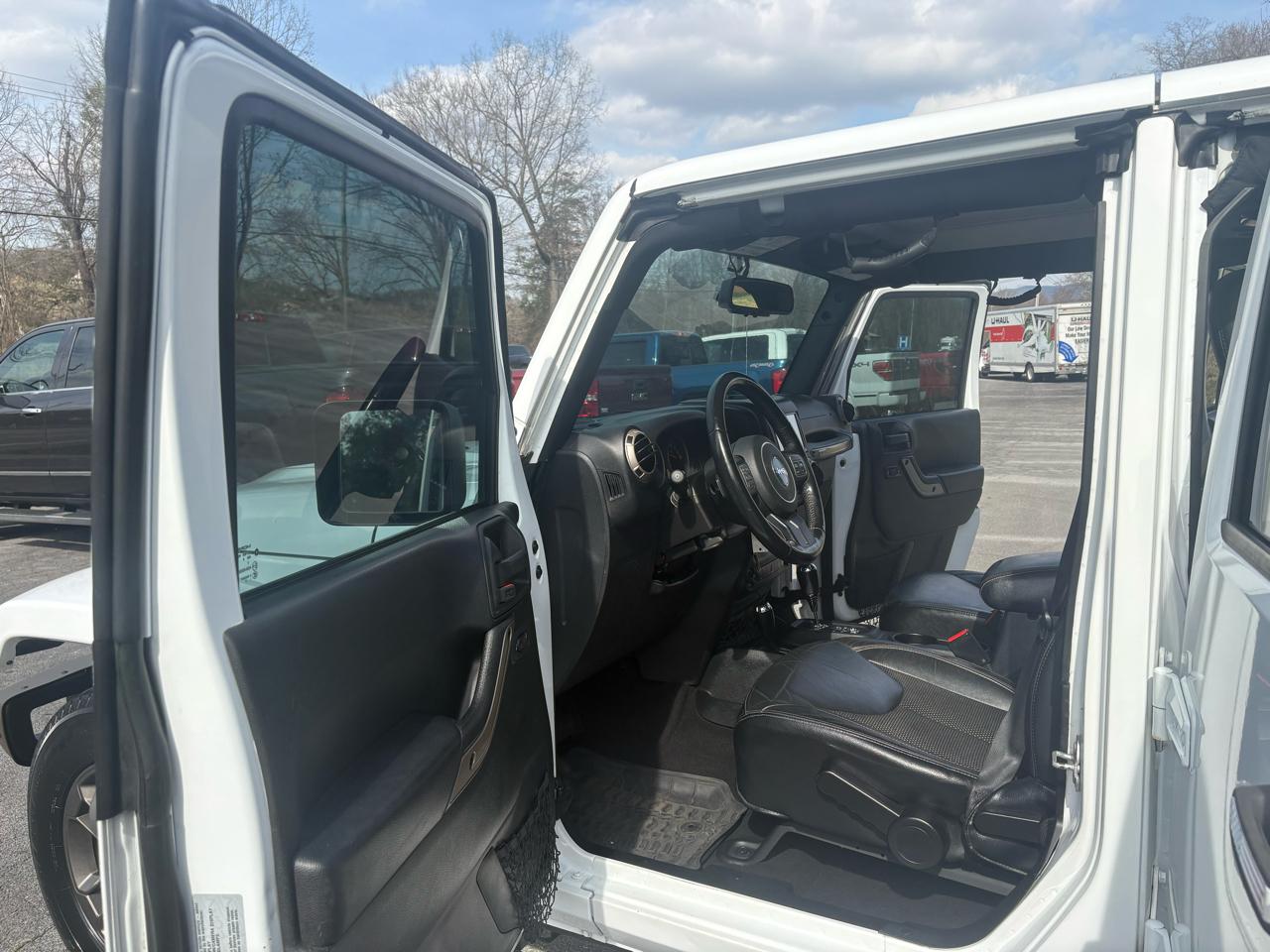 Jeep Wrangler Unlimited Sahara 4WD 2016