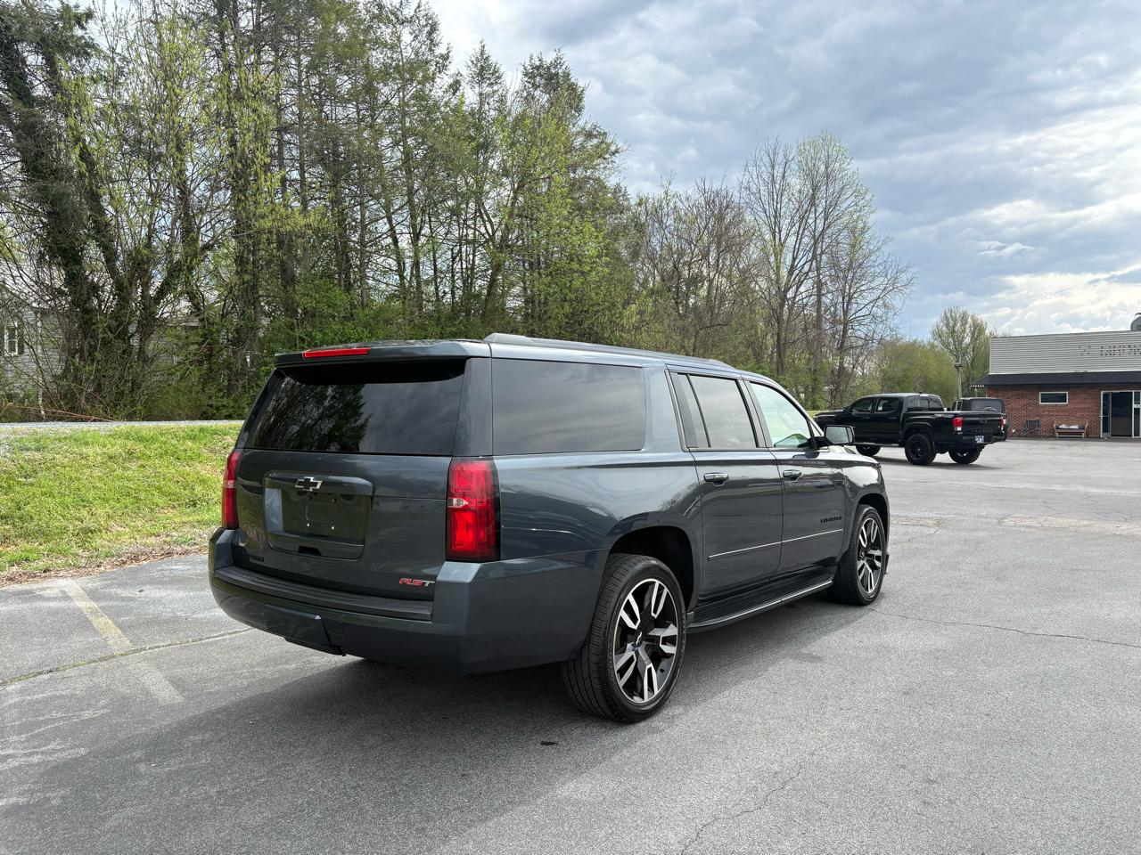 Chevrolet Suburban Premier 4WD 2020