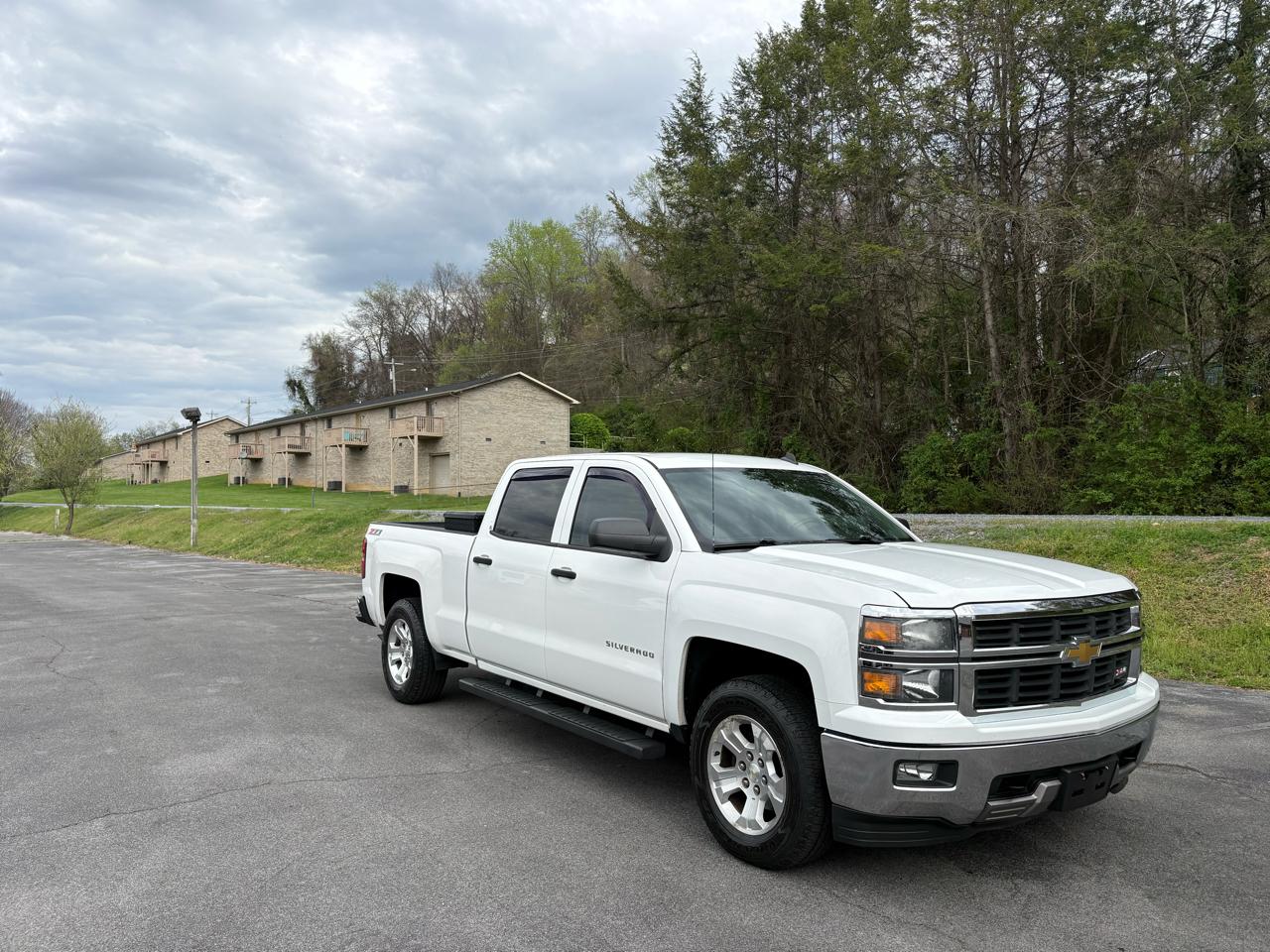 Chevrolet Silverado 1500 1LT Crew Cab 4WD 2014