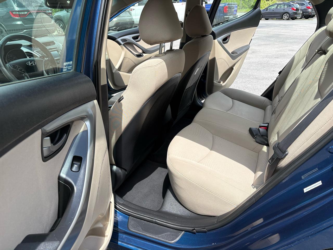 Hyundai Elantra GLS M/T 2014
