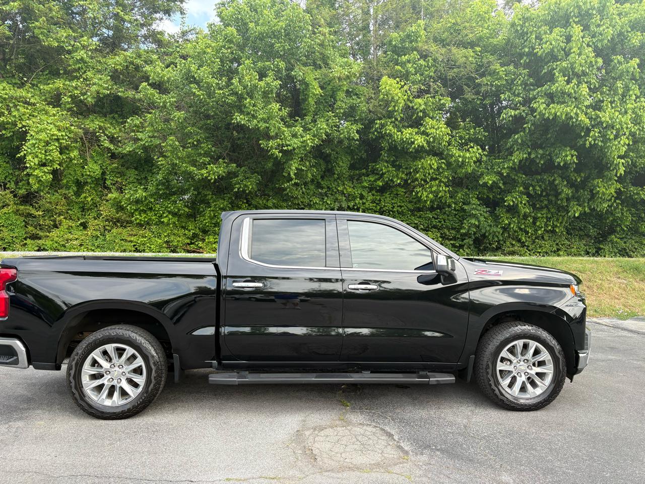 Chevrolet Silverado 1500 LTZ Crew Cab 4WD 2019