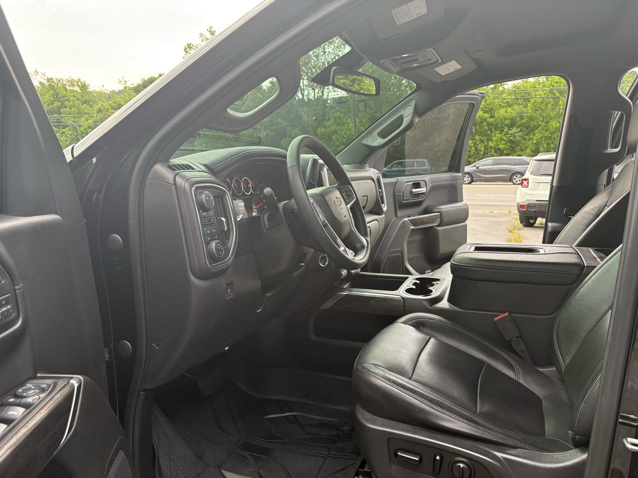 Chevrolet Silverado 1500 LTZ Crew Cab 4WD 2019