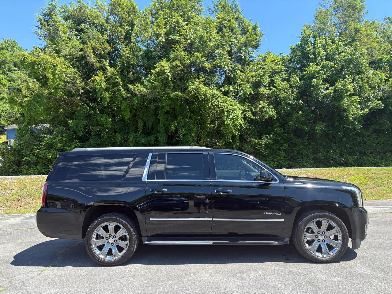 GMC Yukon XL Denali 4WD 2016