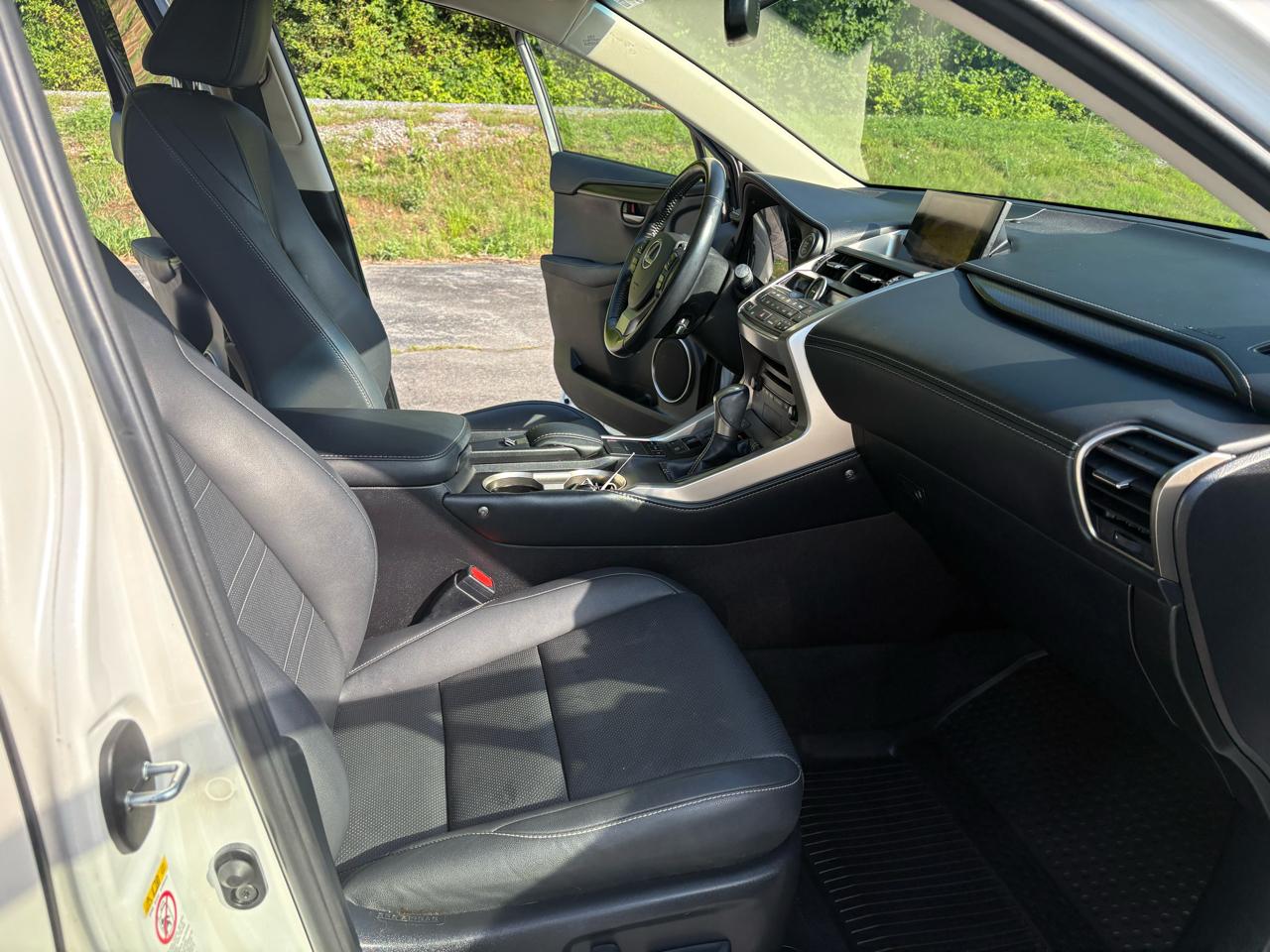 Lexus NX 200t AWD 2016