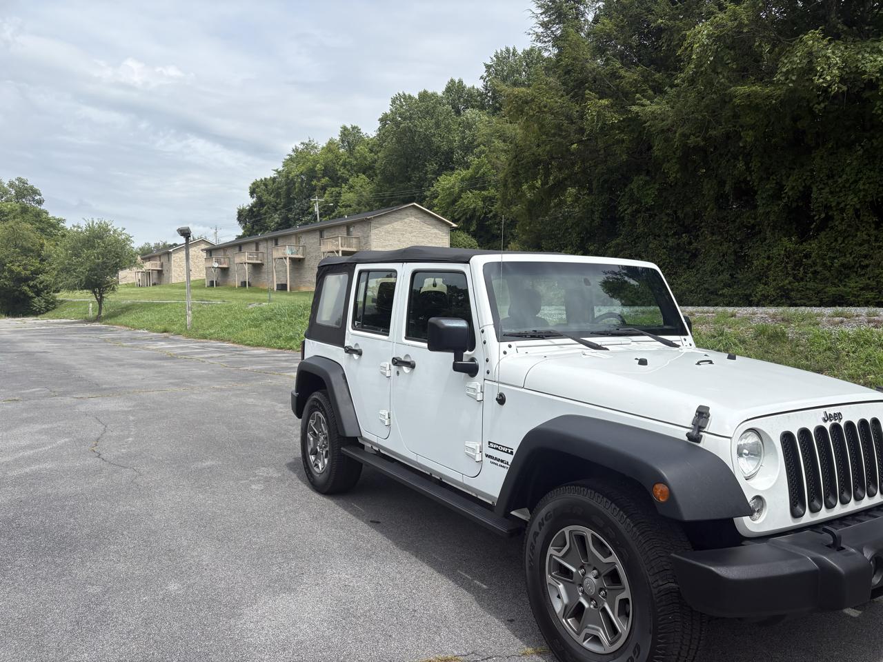 2017 Jeep Wrangler Unlimited Sport - Photo 7