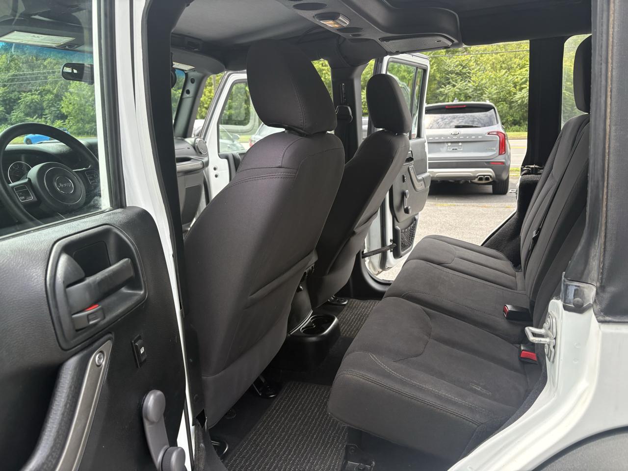 2017 Jeep Wrangler Unlimited Sport - Photo 10