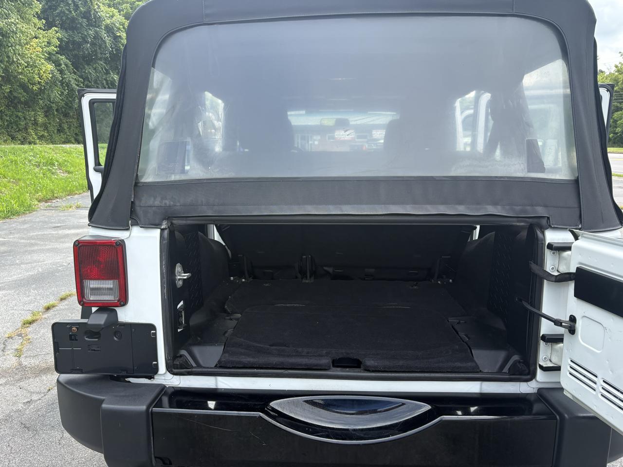 2017 Jeep Wrangler Unlimited Sport - Photo 11