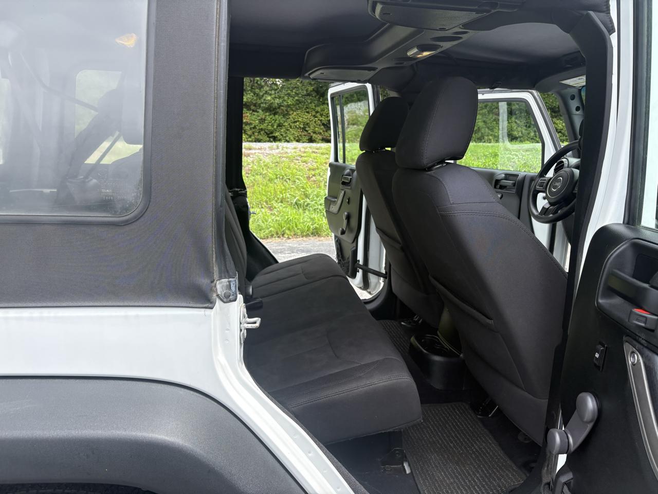 2017 Jeep Wrangler Unlimited Sport - Photo 12