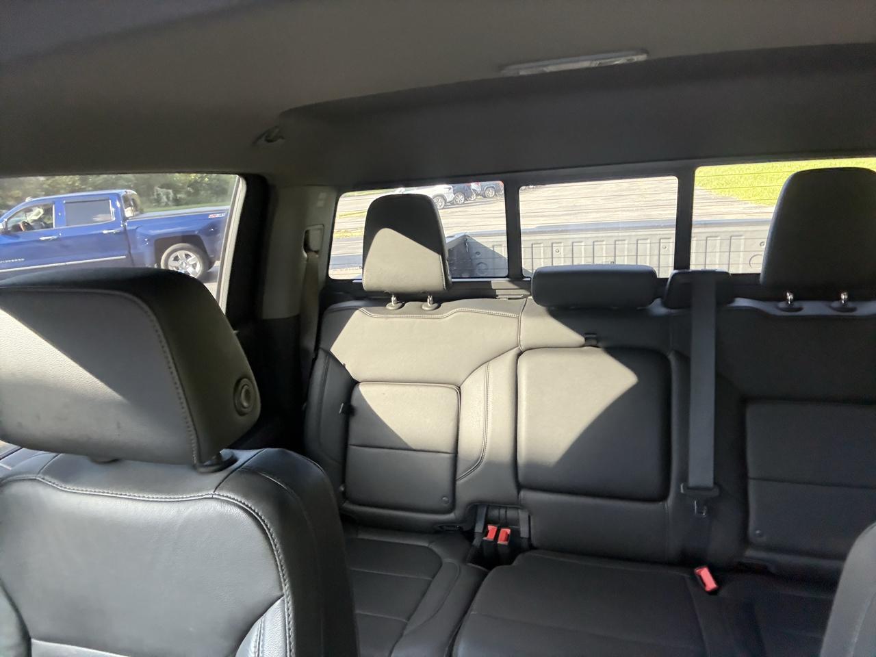 Chevrolet Silverado 1500 LT Trail Boss Crew Cab 4WD 2020
