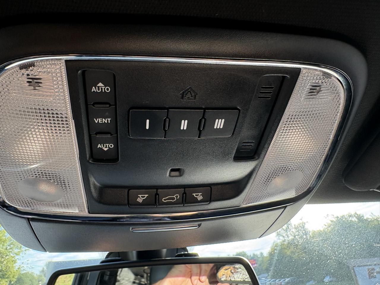 Jeep Grand Cherokee Limited 4WD 2015