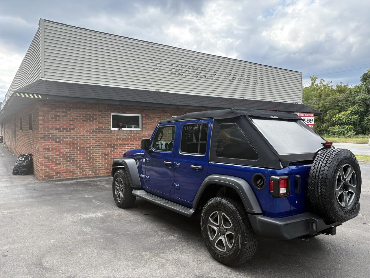 Jeep Wrangler Unlimited Sport 2020