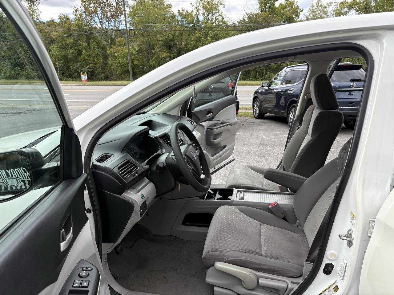 Honda CR-V LX 4WD 5-Speed AT 2014