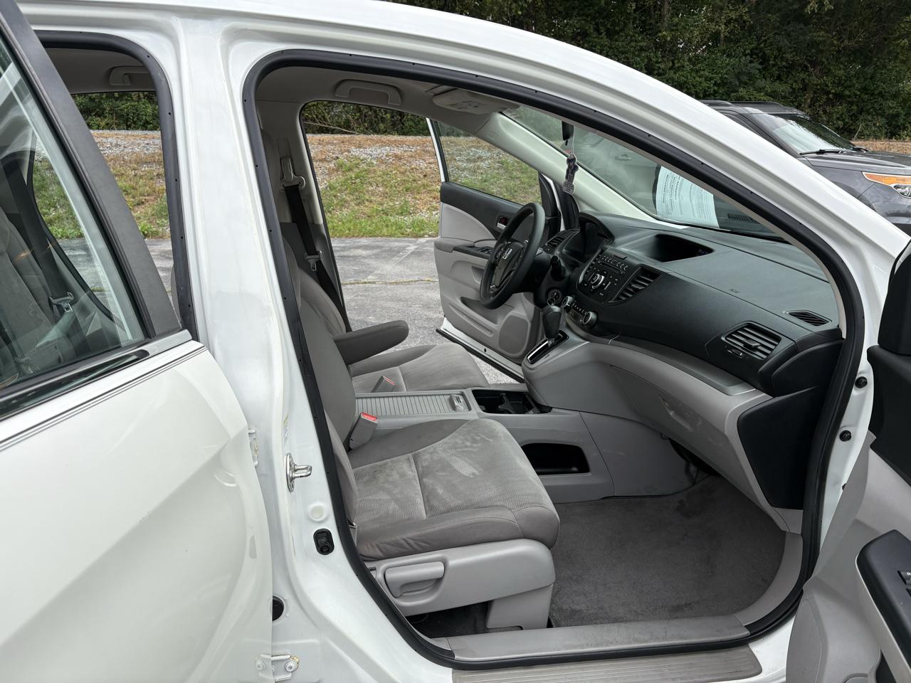 Honda CR-V LX 4WD 5-Speed AT 2014