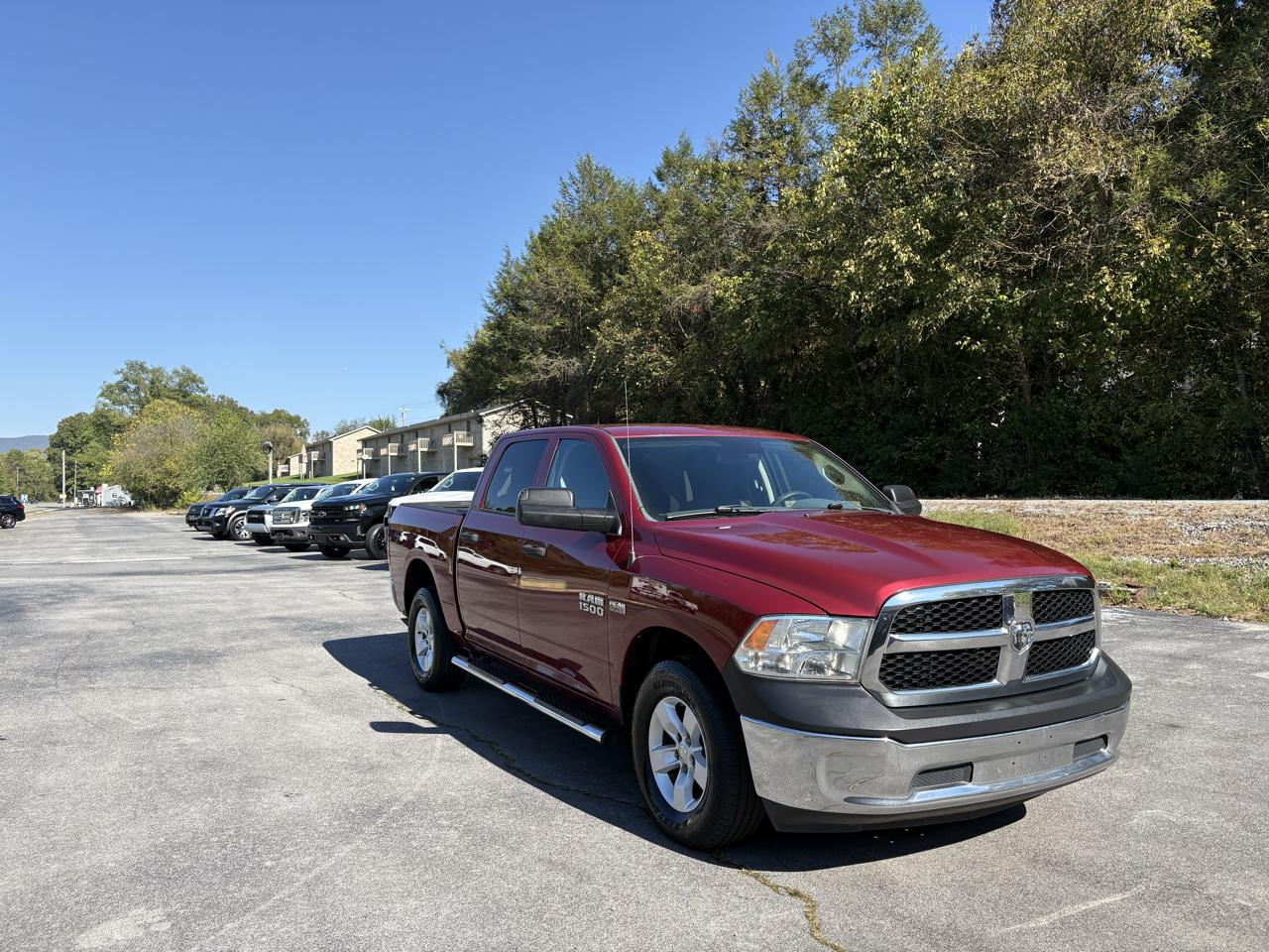 RAM 1500 Tradesman Crew Cab SWB 4WD 2014