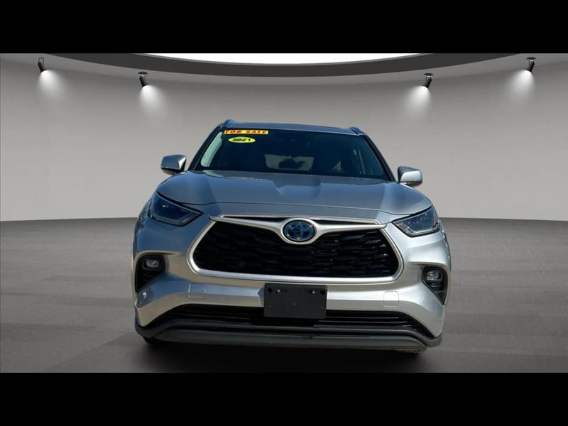 2021 Toyota Highlander Hybrid XLE AWD