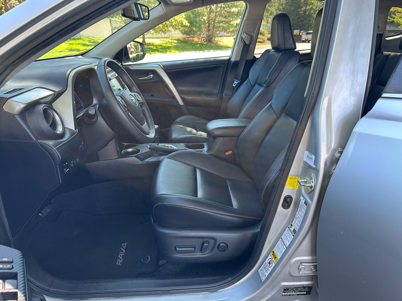 Toyota RAV4  2013 Toyota RAV4  2013