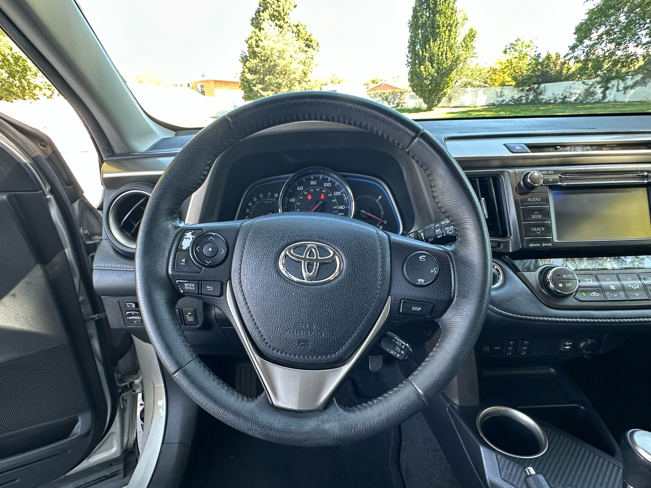 Toyota RAV4  2013 Toyota RAV4  2013