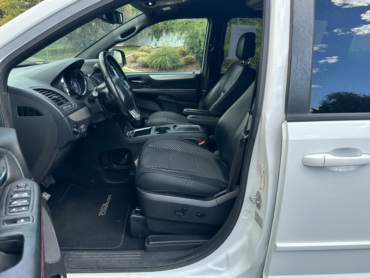 Dodge Grand Caravan  2017 Dodge Grand Caravan  2017